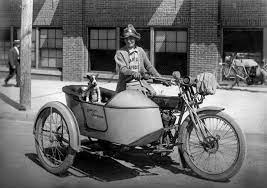 Local Woman Braved 11 000 Mile Journey On The Back Of A Harley Davidson Vintage Biker Old Motorcycles Sidecar