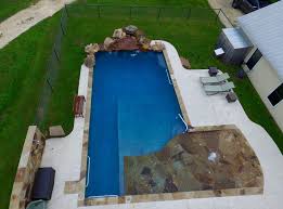 Handicap Accessible Pool With Wheelchair Ramp Side Rails And Wheel Chair Lift With Flagstone Beach Entry Geyser And Wat Beach Entry Pool Pool Wheelchair Ramp