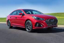Next up is the eco, at $23,535, and the nicely equipped new midrange sel trim that starts at $24,585. 2018 Hyundai Sonata Review Ratings Edmunds