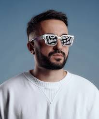 Beach Bar Vibes 2025