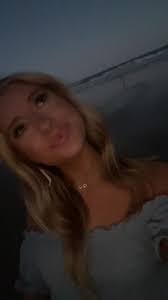 Alyssa Paradis's Instagram, Twitter & Facebook