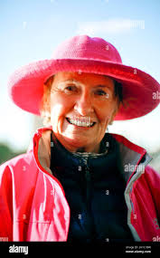 Queen mourn queue hi-res stock photography and images