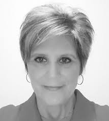 Women recognized at Top of Iowa patriotic rock LMCS summer makeover