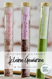 Kleine Gewurze Verschenken Geschenke Aus Der Kuche Kleine Geschenke Diy Diy Geschenke Aus Der Kuche Selbstgemachte Geschenke Zu Weihnachten