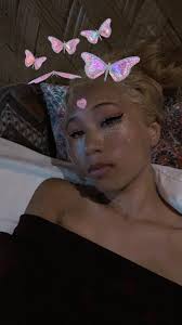 it's my birthday ☀️ made a nursery and planted more babies 🌱🌱🌱 while in  awe of growing the world that surrounds me now 🌙 Soo thankful for everyone  who was a part