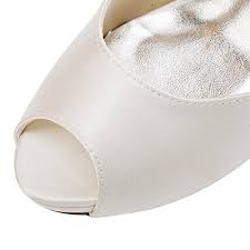 Trova le scarpe alla moda e alla moda per donna su milanoo.com,offriamo scarpe da donna sexy, tacchi sexy, tacchi alti, pumps, stivali con tacco alto, stivali sopra il ginocchio, scarpe con tacco alto, stivali alti al ginocchio, stivali con plateau. Emily Bridal Scarpe Da Sposa Scarpe Da Sposa Avorio Scarpe Con Tacco Alto In Raso Scarpe Con Tacco A Punta In Pizzo Scarpe Da Donna Scarpe Col Tacco