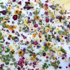 Drying out flowers for confetti. Petal Confetti Dried Flower Confetti Wedding Decorations Dry Flowers Wedding Aisle Decoration Flower Confetti Dried Flower Confetti Dried Flowers Wedding