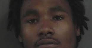 Police: Bulge in man's pants tips police to marijuana stash