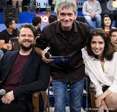 Quando ela se dá conta, está completamente envolvida, adianta. Selton Mello Revela Torcida Por Namoro Com Marjorie Estiano Nao Sei Se Podem Ter Esperanca Purepeople