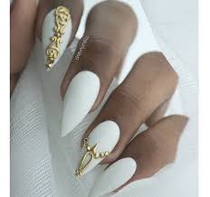 Mia secret nails perfection 500 tips in acrylic box (white. Acrylic Nails Designs White And Gold Nail And Manicure Trends
