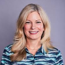 Penelope Strauss's Instagram, Twitter & Facebook