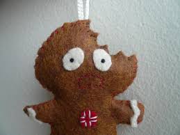 Run Run As Fast As You Can Gingerbread Man Shrek Terrified Gingerbread Man Funny Christmas Ornament Funny Christmas Ornaments Felt Christmas Ornaments Christmas Ornament Crafts