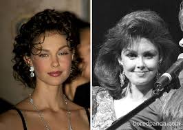 Hollywood actress ashley judd has been a respectable name in the industry for several years. 50 Promis Die Ihren Eltern Im Gleichen Alter Wie Aus Dem Gesicht Geschnitten Sind Bored Panda