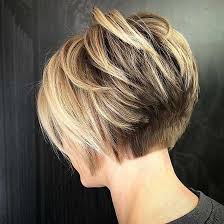 50 Idees Et Plus De Coupe Courte Pour Les Femmes De 50 Ans Et Plus Coiffures Mode Et Beaute Zenidees Very short hairstyles for women over 50 | coiffure cheveux courts. coupe courte pour les femmes de 50 ans