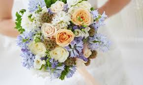 Spring wedding flowers to use. Spring Wedding Flowers Interflora
