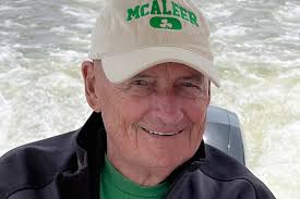 Mike McAleer, a 'community pillar,' dies at 86