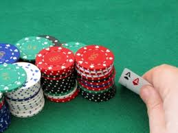 Apr 13, 2017 · in this article we will point out some of the best live and online poker tournament strategy tips you can use to improve your game as quickly as possible. How To Run The Best Poker Home Game In Town Hobbylark