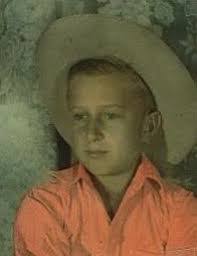 Albert Pieper's Instagram, Twitter & Facebook