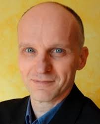 From Lab to Market: Current Strategies for the Production of Biobased  Polyols