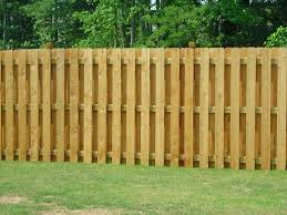 A shadow box fence is usually built to a height of about 8 feet tall. Shadow Box Wulff Fence
