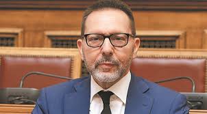 Είχε δραστηριοποιηθεί ιδιαίτερα στο χώρο της lbgtq κοινότητας ως ακτιβιστής για τα δικαιώματά της. G Stoyrnaras Patriarxhs Gia To Trapeziko Systhma O Giannhs Kwstopoylos Eidhseis Nea To Bhma Online