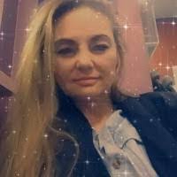 Anita Dotson's Instagram, Twitter & Facebook