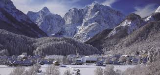 📍in the 💚 of julian alps. About Kranjska Gora Hit Alpinea