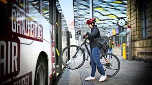 Arger Um Esslinger Pilotprojekt Das Angebot Fur Radfahrer Bleibt Erhalten Esslingen Stuttgarter Nachrichten