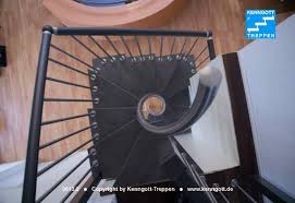 Unsere treppe ist massiv und lackiert, man kann sie jederzeit abschleifen und wieder neu lackieren. Kenngott 1m Treppe