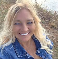 New member introduction in fan club