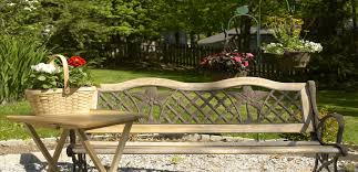 So laden optisch ansprechend gestaltete terrassen zu gemütlichen sonnenstunden ein und ermöglichen es, vom oft so hektischen alltag abzuschalten. Holz Im Garten Swertz Webseite