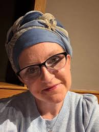 I dOn't Care if Monday's blue I+ Friday is Wednesday, I'm in love, my dudes