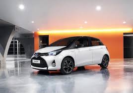 Explore the volvo xc40 2019 hybrid! 2016 Toyota Yaris Hybrid Price Specs Mpg Release Date Hp Hybrid Car Yaris Toyota