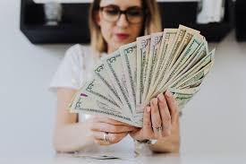 Thanks to modern technology, cash advance app allow you to get an advance on your next paycheck. Top Cash Advance Apps In 2021 Get Your Paycheck Sooner
