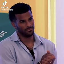 Hardest love island edit I’ve seen this season ! Sheesh