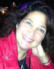 Donna Leder's Instagram, Twitter & Facebook