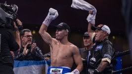 8 asaltos en el peso superwelter. Brian Castano Vs Jermell Charlo Asi Fue La Velada Tyc Sports