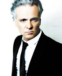 Es erschien als popsong in englischer version von drafi deutscher unter dem pseudonym „masquerade. Nino De Angelo Best Songs Albums And Concerts Mozaart