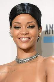 Four Really Amazing Hairstyles Coiffure Rihanna Rihanna Meilleures Coiffures