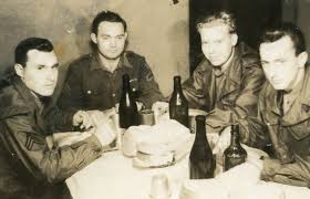 Robert Devall “Bob” Swift (1922-2003)