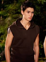 Twilight Saga: 10 Best Side Characters, Ranked By Likability