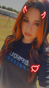 HI!! My name is Baileigh and I am a 20 years old young woman who lives in  Tryon and is looking for some girl friends to hang out with and hopefully go