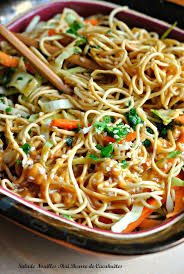 Pour Un Repas Rapidement Fait Rapidement Englouti Economique De Saisons Pour Mere Overbookee Pour Feignasse Salade De Nouilles Nouilles Thai Cuisine Asiatique