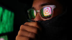 Learn how to block ads from instagram ++ app #instagram #tutuappnews #howtoremoveads. How To Stop Instagram Data Tracking To Limit Creepy Ads