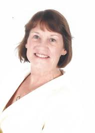 Elizabeth Phifer's Instagram, Twitter & Facebook