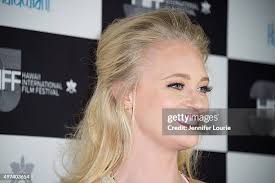 352 Sweetser Stock Photos, High-Res Pictures, and Images