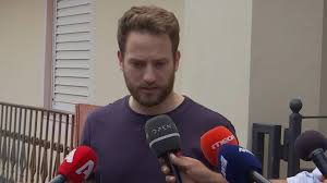 Η ελληνική εταιρεία συμβουλευτικής (ε.ε.σ.) είναι η εθνική εταιρεία των συμβούλων ψυχικής υγείας και αποτελεί σωματείο μη κερδοσκοπικού χαρακτήρα. Glyka Nera H Nea Kata8esh Toy Syzygoy Kai Ta Mystika Poy Apokalyptei To Roloi Ths Karolain Vid Marathon Press