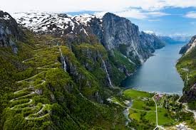 Til sammenligning åpnet vi vegen 29. Lysebotn And The Lyseveien Hairpins Norway Europe