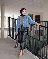 Maybe you would like to learn more about one of these? 7 Bawahan Kece Yang Cocok Dipadukan Dengan Jaket Jeans