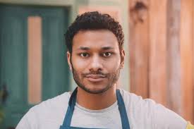 🔷𝐑𝐄𝐂𝐎𝐑𝐑𝐈𝐃𝐎 𝐃𝐄𝐋 𝐒𝐄𝐍̃𝐎𝐑 𝐃𝐄 𝐋𝐎𝐒 𝐌𝐈𝐋𝐀𝐆𝐑𝐎𝐒🔷 ⚪ El  anda de nuestro Señor de los Milagros, patrono de Ventanilla, iniciará su  tradicional recorrido por las principales calles y avenidas del distrito.  Por ello,